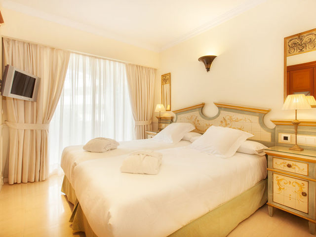 фотографии Guadalpin Suites (ех. Guadalpin Boutique Apartments; Gran Hotel Gvadalpin Marbella and Spa) изображение №40