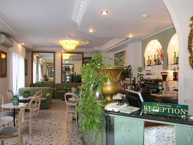 фото отеля Hotel La Pergola изображение №5