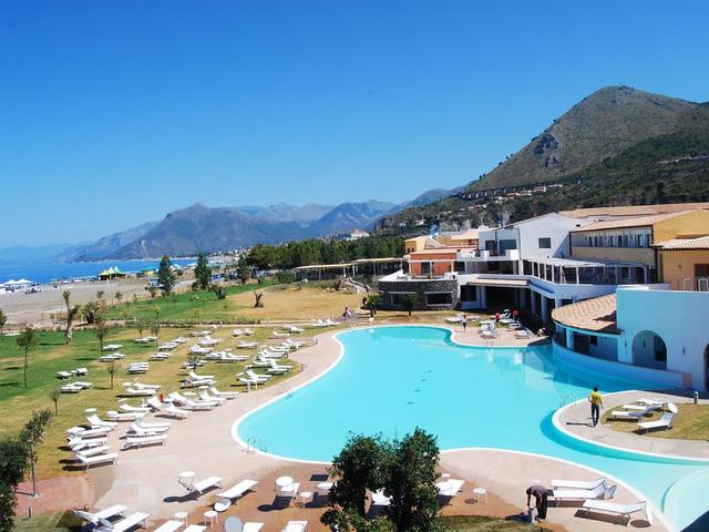 фотографии отеля Borgo di Fiuzzi Resort & Spa изображение №35