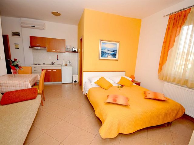 фотографии отеля Apartmani Trogir изображение №43
