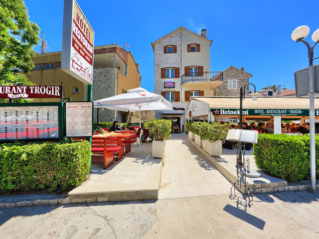 фото отеля Hotel - Restaurant Trogir изображение №1