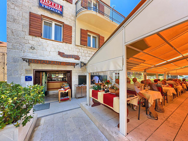 фото Hotel - Restaurant Trogir изображение №30