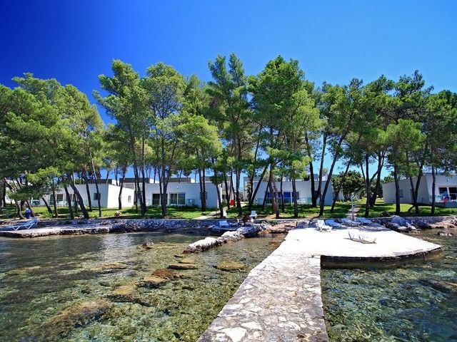 фотографии отеля Crvena Luka Hotel & Resort (ех. Falkensteiner hotel Crvena Luka Bay) изображение №27