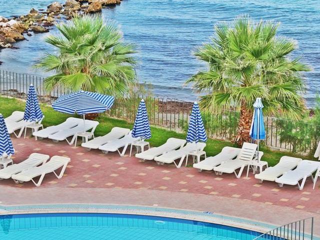 фото отеля Xenos Kamara Beach Aparthotel изображение №13