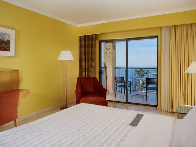 фото отеля The Malta Marriott Hotel & Spa (ех. Le Meridien St Julians Hotel and Spa) изображение №5