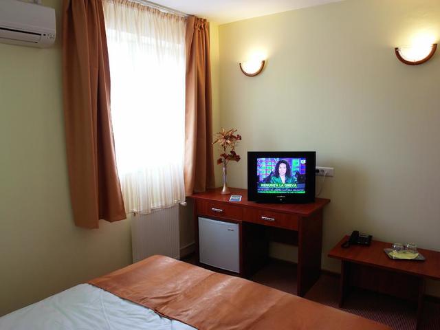 фото отеля City Hotel Bucuresti изображение №5