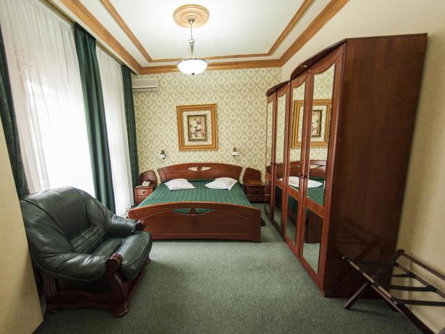 фото отеля Bucharest Comfort Suites изображение №25