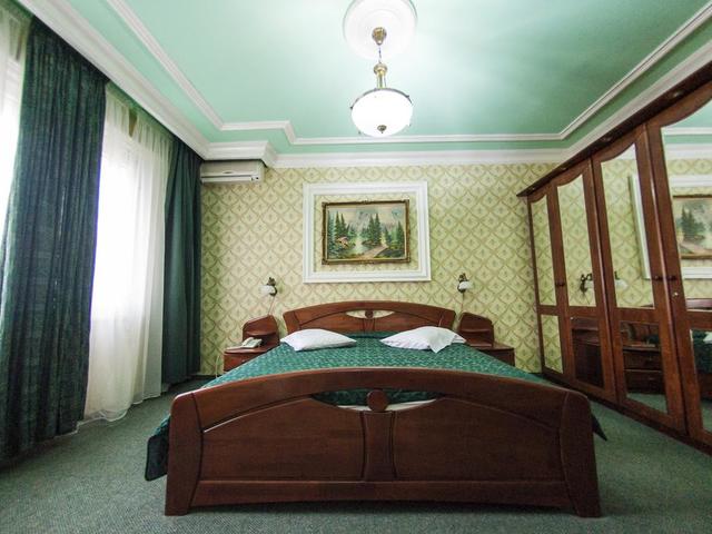 фотографии отеля Bucharest Comfort Suites изображение №35