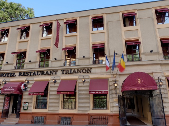 фото отеля Trianon изображение №1