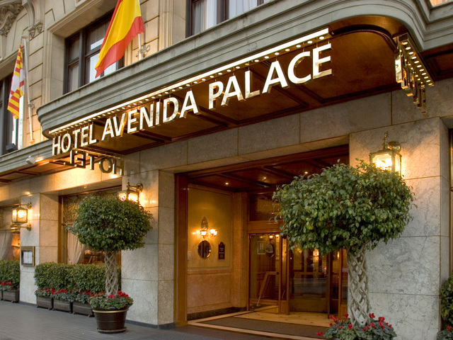 фото отеля Avenida Palace изображение №1