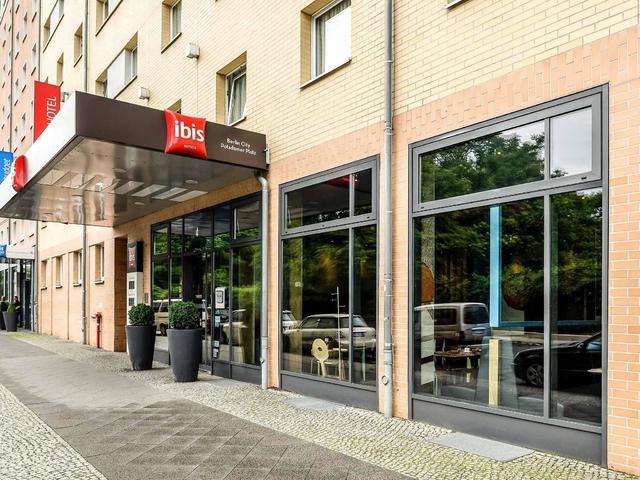 фото отеля Ibis Berlin Potsdamer Platz изображение №1