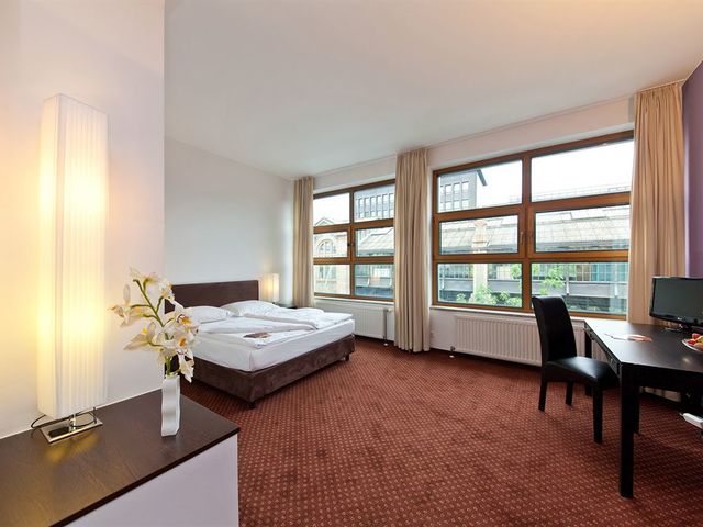 фото отеля Novum Hotel City B Berlin (ex. City B) изображение №5