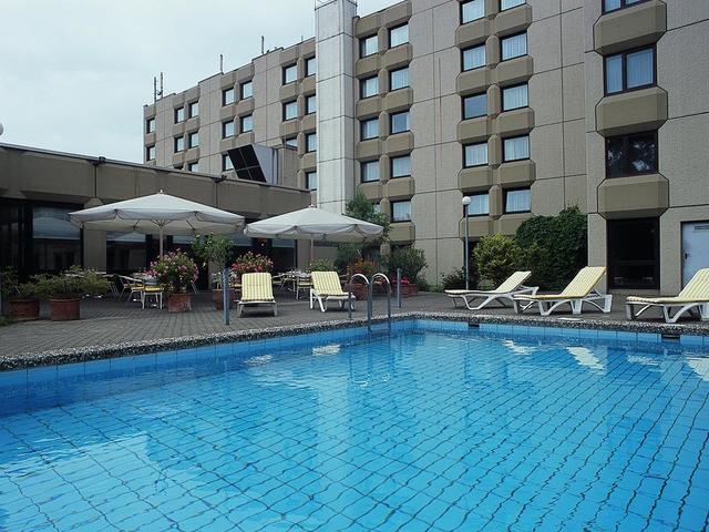 фото отеля Mercure Airport Hotel Berlin Tegel изображение №1