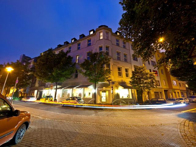 фото Novum Hotel Maxim Dusseldorf City (ex. Fuerstenhof) изображение №22
