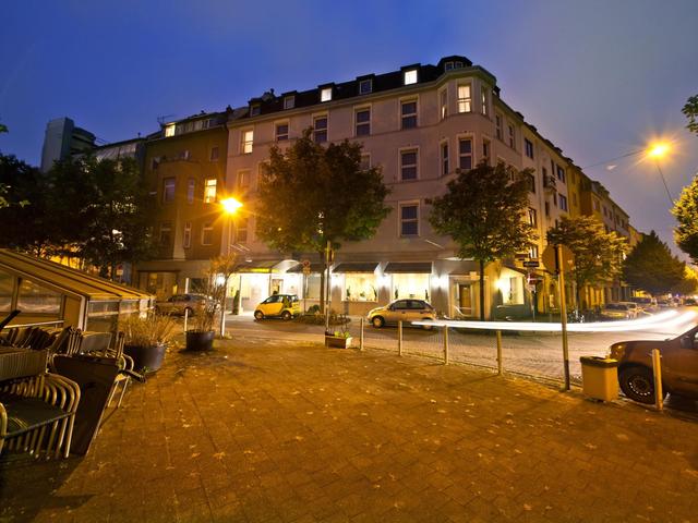 фотографии Novum Hotel Maxim Dusseldorf City (ex. Fuerstenhof) изображение №24