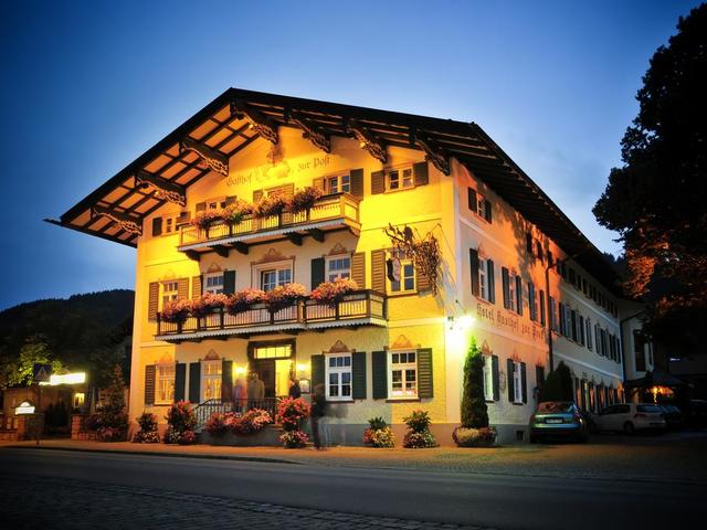 фото отеля Gasthof zur Post Bad Wiessee изображение №17