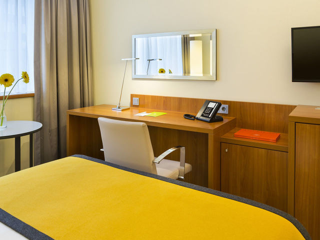 фото Holiday Inn Amsterdam изображение №30