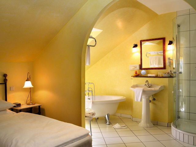 фотографии отеля Romantik Hotel Goldene Traube Coburg изображение №39