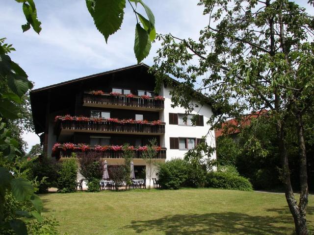 фото отеля Schwangauer Hof изображение №9
