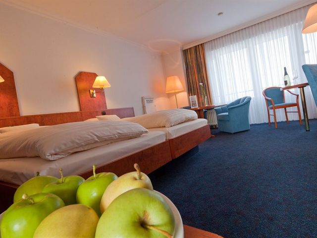 фото отеля Apartment-Hotel Hamburg Mitte изображение №25