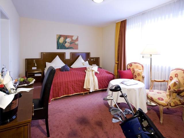 фото отеля Golf & Spa Hotel Tanneck изображение №13