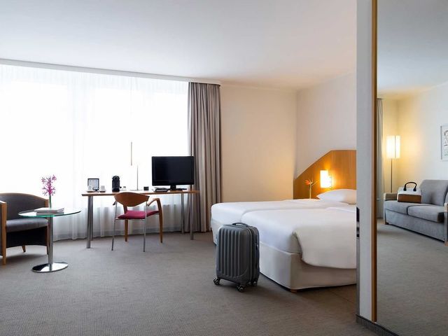 фото отеля Novotel Mainz изображение №21