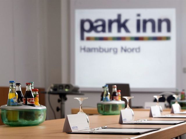 фотографии отеля Park Inn by Radisson Hamburg Nord Hotel изображение №27