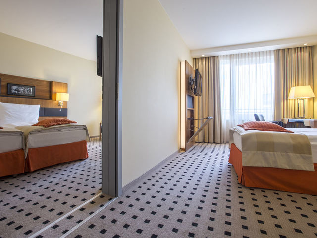 фотографии Radisson Blu Hotel Hamburg Airport изображение №20