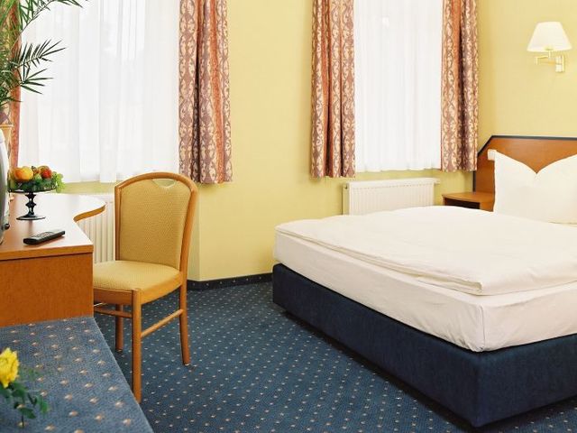 фотографии Hotel Amadeus Dresden  изображение №8