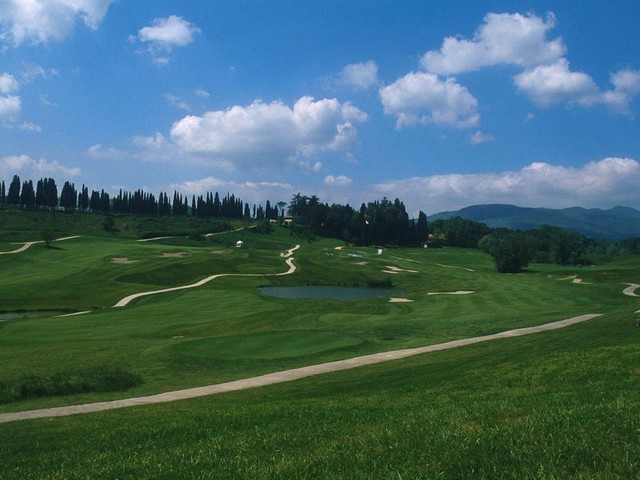 фото отеля UNA Poggio Dei Medici Golf & Resort изображение №17