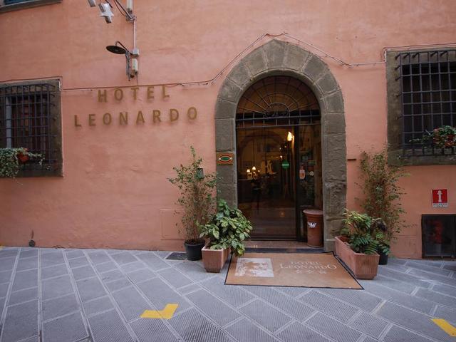 фото отеля Hotel Leonardo изображение №1