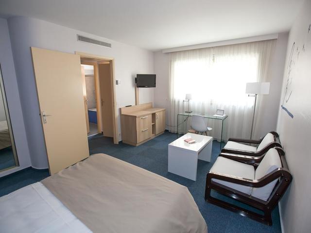 фото отеля Inter Hotel Chambord изображение №25