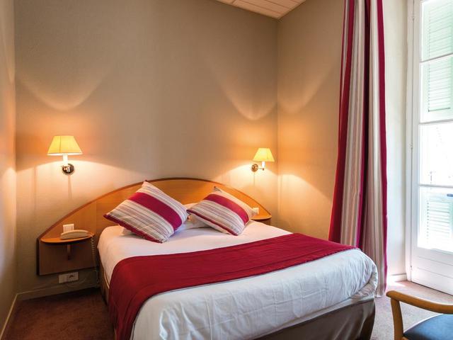 фото Hotel Vacances Bleues Balmoral (ex. Le Balmoral) изображение №2