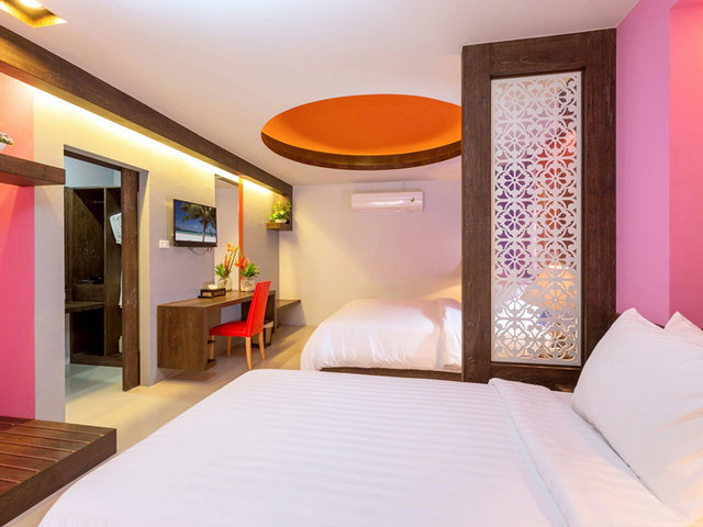 фото Naina Resort & Spa (ех. Dolphin Hotel Phuket) изображение №34