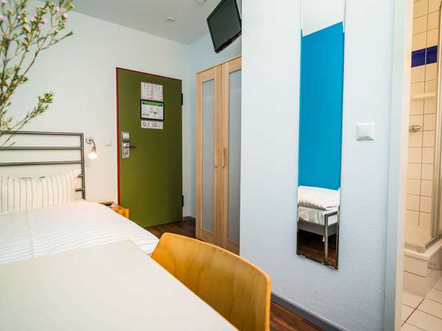 фото отеля Amstel House Hostel Berlin изображение №9