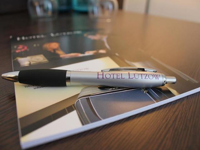 фотографии отеля Hotel Lutzow изображение №11