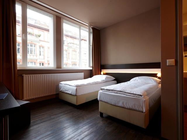 фотографии Smart Stay Hotel Berlin City изображение №12