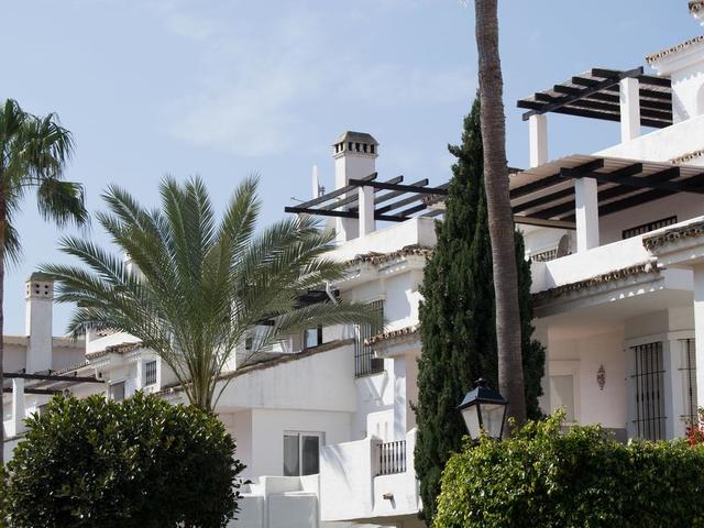 фото Los Naranjos de Marbella Apartamentos Serinamar изображение №14