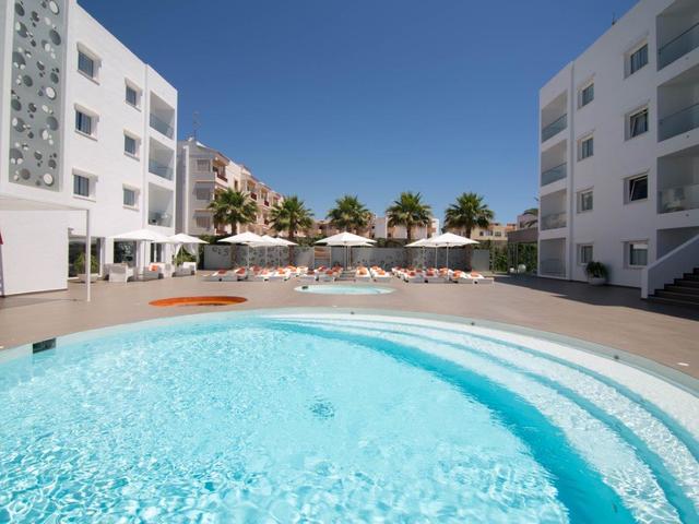 фото отеля Ibiza Sun Apartments изображение №1