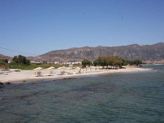 фото отеля Ladikos Beach изображение №9
