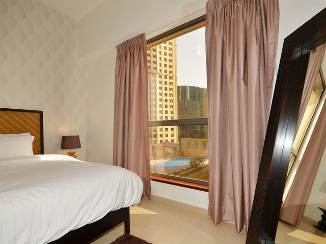 фото отеля Vacation Holiday Homes - Jumeirah Beach Residences изображение №97