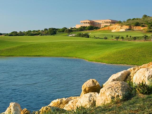 фотографии отеля Amendoeira Golf Resort изображение №31