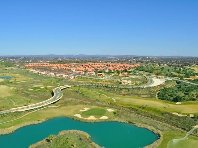 фотографии отеля Amendoeira Golf Resort изображение №15