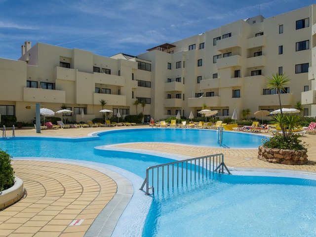 фото отеля Santa Eulalia Hotel Apartamento & Spa изображение №1