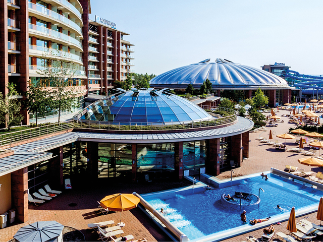 фото Aquaworld Resort Budapest (ex. Ramada Resort Aquaworld) изображение №30