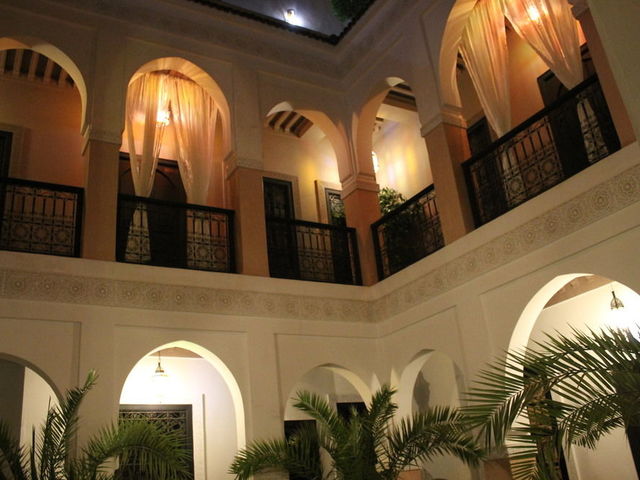 фотографии отеля Riad El Guilhem изображение №19