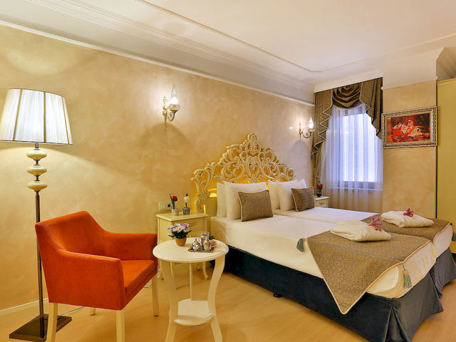 фотографии отеля Edibe Sultan Hotel изображение №11