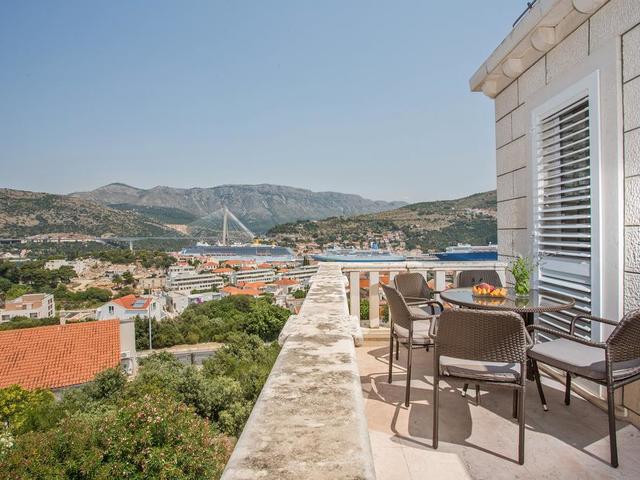 фото отеля Dubrovnik West View Apartments изображение №1