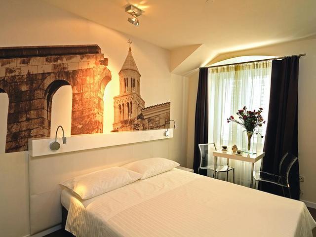 фотографии La Porta Luxury Rooms изображение №16