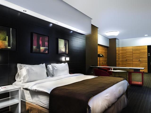 фотографии Ramada Hotel & Suites изображение №28